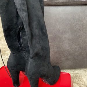 Women’s knee high winter boots